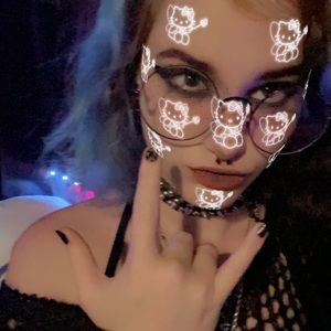 Meet your Posher, Aries